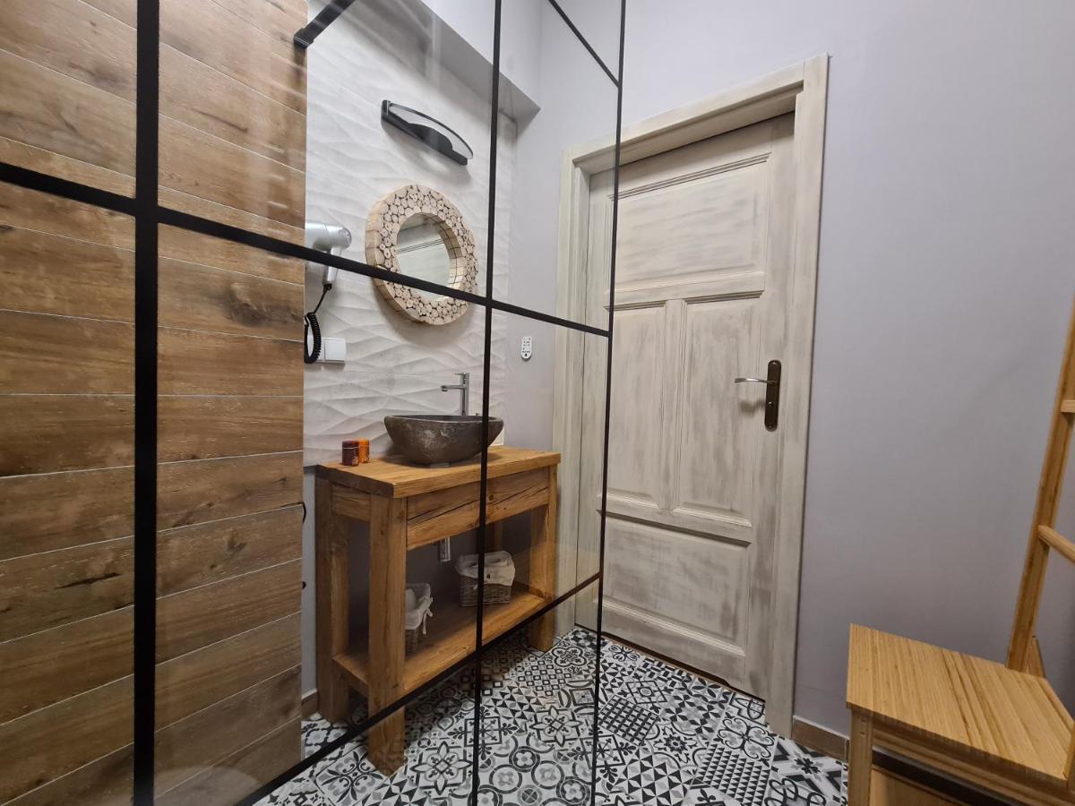شقة Apartament Starowka 9 Stary Toruń المظهر الخارجي الصورة